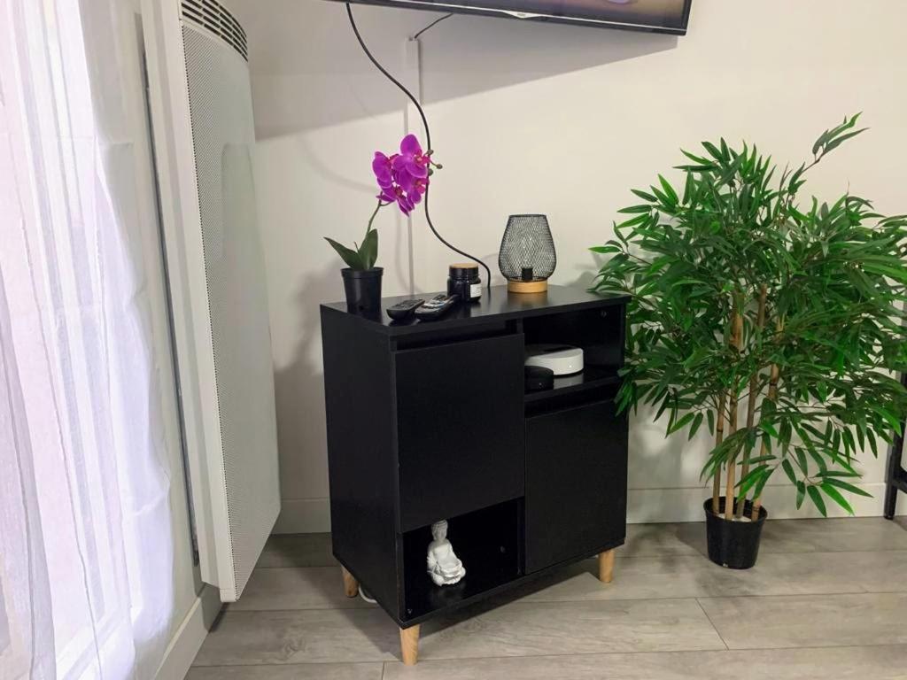Studio - 1 Min Rer - 10Min Disney & 30 Min Paris - Free Parking & Wifi Apartment บุสซี-แซ็ง-ฌอร์ฌ ภายนอก รูปภาพ